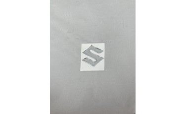 Αυτοκόλλητο σήμα Suzuki ασημί κρυσταλλοποιημένο 4.5Χ4.5